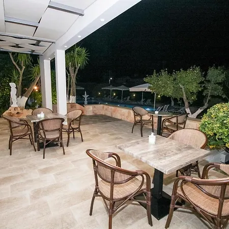 Ξενοδοχείο La Cite 3*