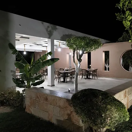 Ξενοδοχείο La Cite 3*