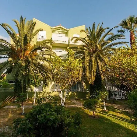 La Cite Szálloda Lixúri