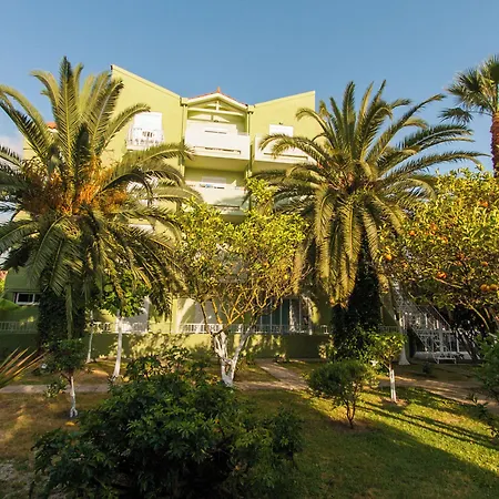 La Cite Szálloda Lixúri