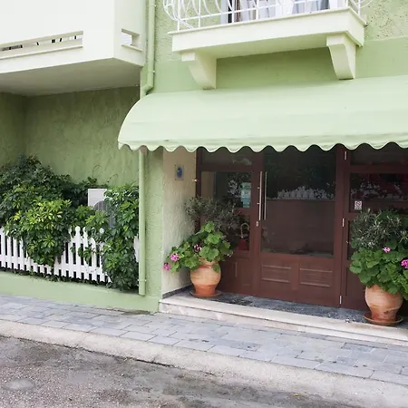 Отель La Cite Ликсури